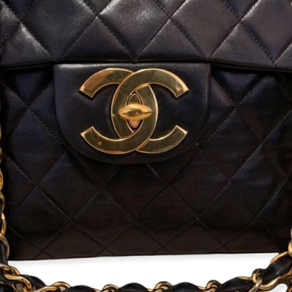 Classic Large Black Quilted Chanel Flap Bag - Picture 3 of 16